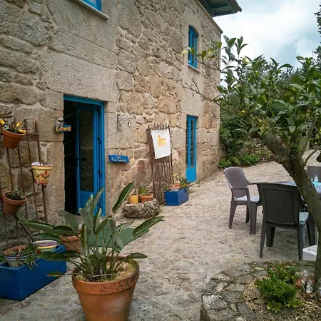Hostel Quinta Estrada Romana - De Peregrinos *
