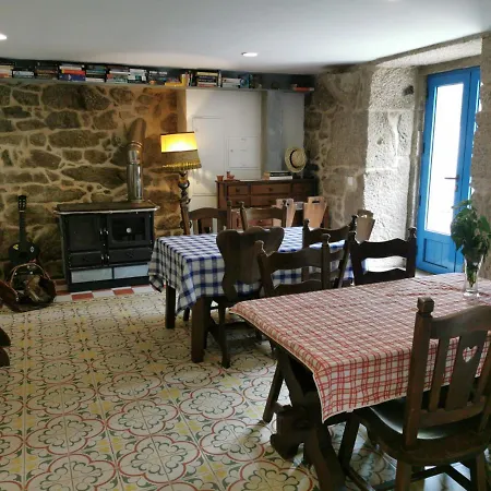 Hostel Quinta Estrada Romana - De Peregrinos *