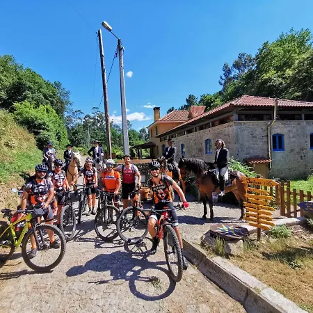 Quinta Estrada Romana - De Peregrinos Hostel *