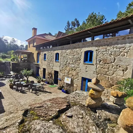 Quinta Estrada Romana - De Peregrinos Хостел Cerdal