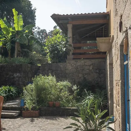 Hostel Quinta Estrada Romana - De Peregrinos *