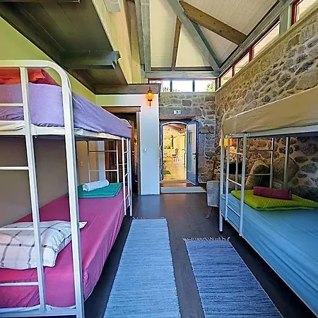 Quinta Estrada Romana - De Peregrinos Hostel