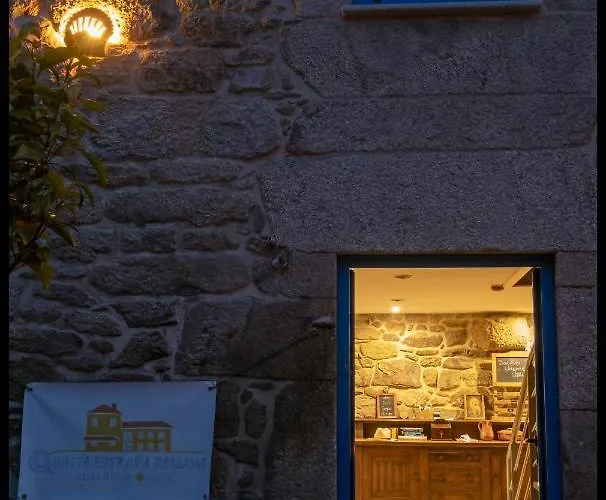 Quinta Estrada Romana - De Peregrinos Albergue *