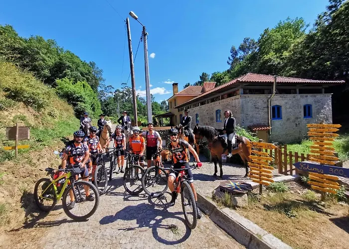 Quinta Estrada Romana - De Peregrinos אכסניה *