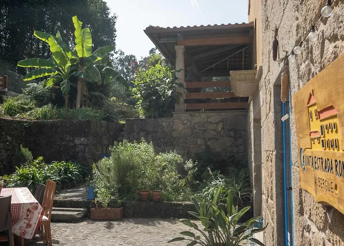 Hostel Quinta Estrada Romana - De Peregrinos *