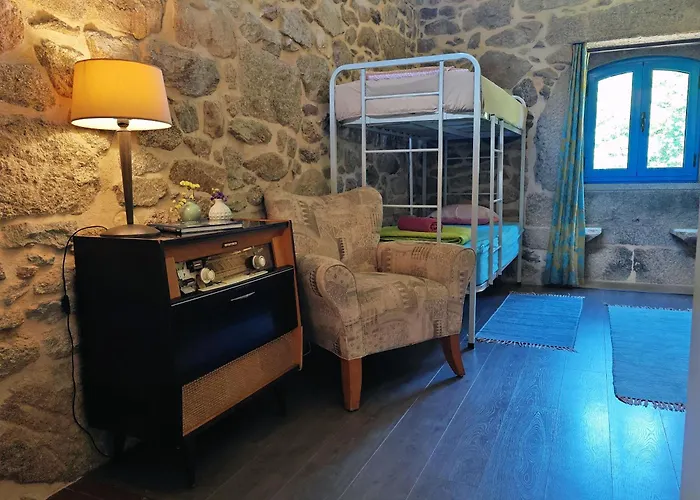 Hostel Quinta Estrada Romana - De Peregrinos